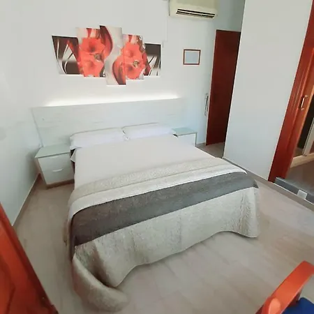 Guest house Hostal Kokkola Fuengirola